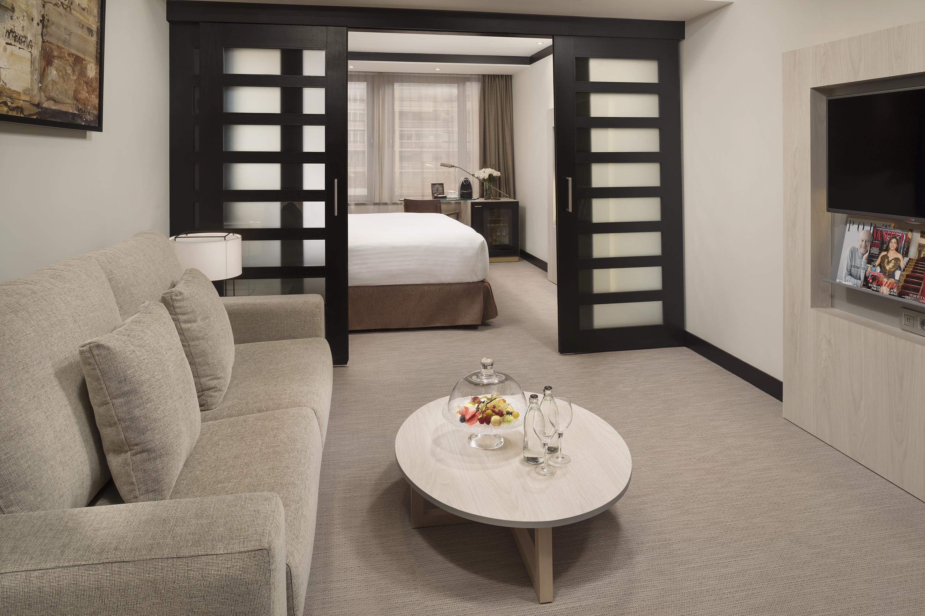 Hotel Melia Barcelona Sarria Exteriér fotografie A suite at the InterContinental London The O2